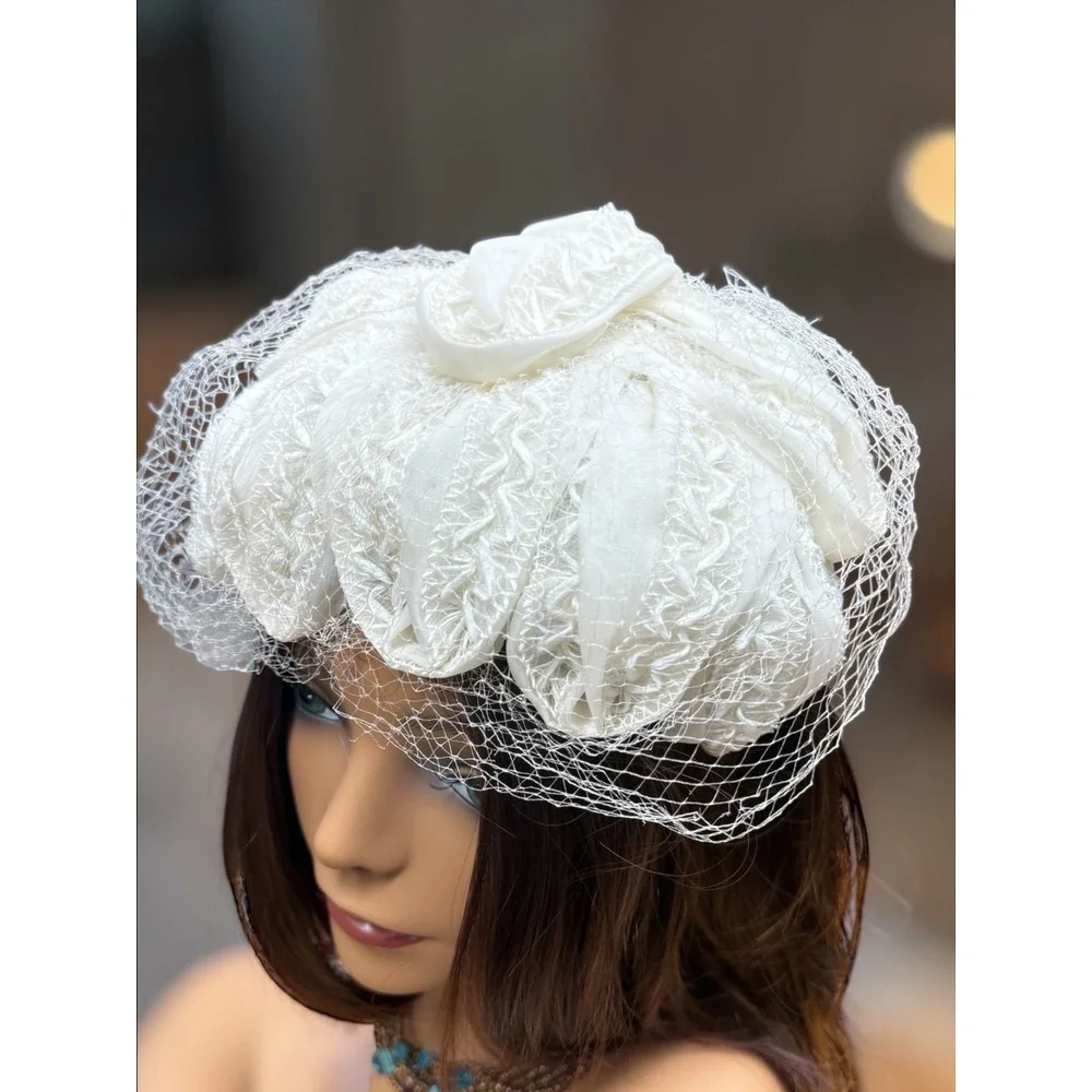 Vintage White Bridal Pillbox Hat with Birdcage Veil Rose Detail - Picture 8 of 11